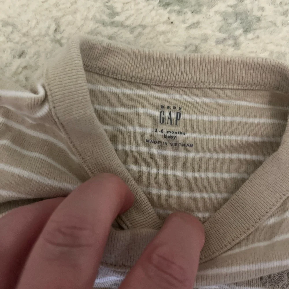 Gap Baby Set of 2 Striped Body Suits Onesies  3-6 Months